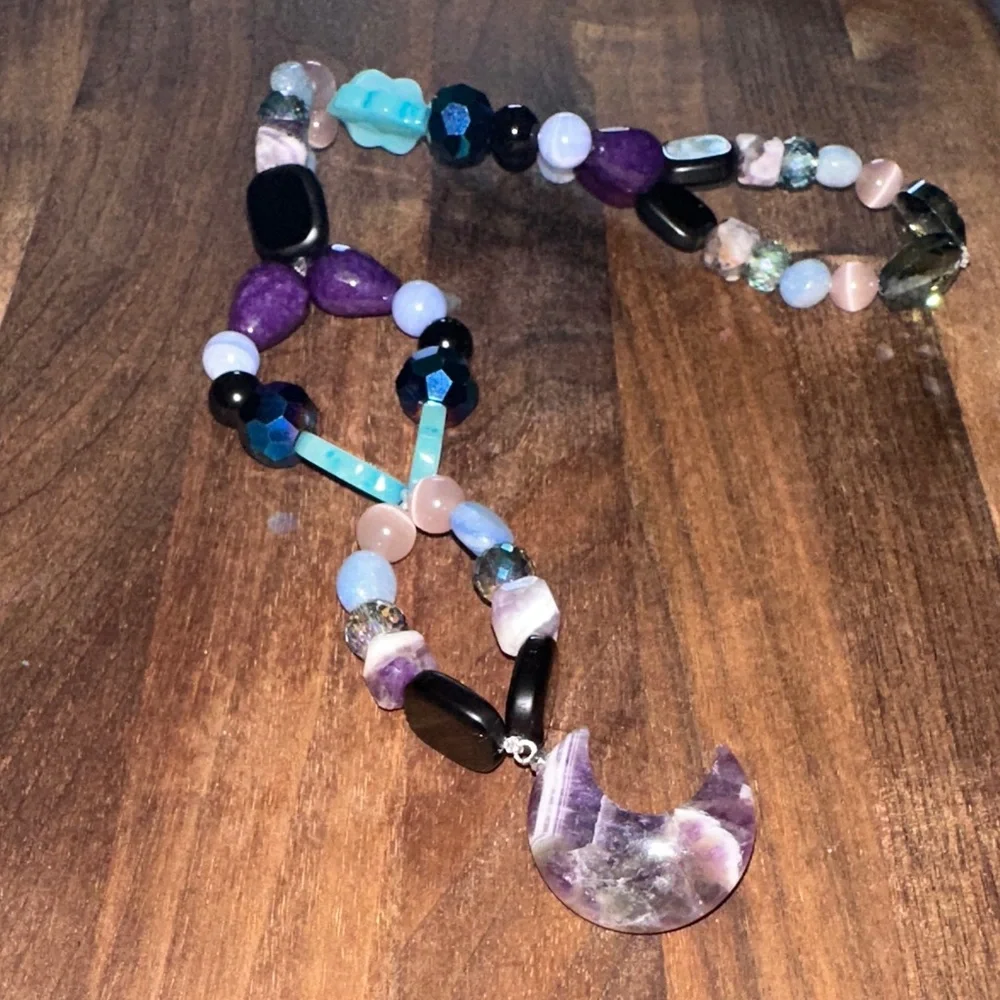 Sweet Vision Dreams HangCharm (Dream Amethyst, Lilac Pink Cat’s Eye,Blue Lace
